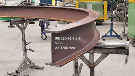 Rohrbiegerei CNC-Dornbiegen  IPE-Träger 180-91-5,3, Ad 3200 mm, S235